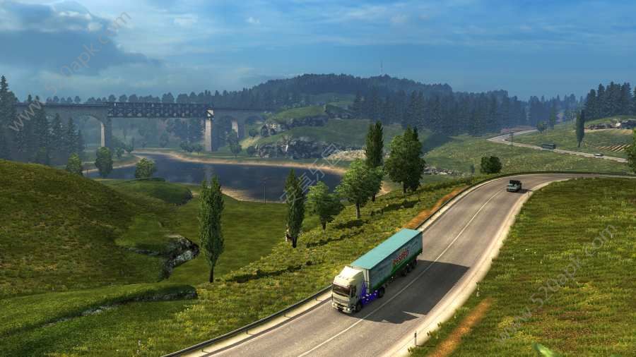 摸摸鱼欧洲卡车模拟器2游戏手机版图2:
