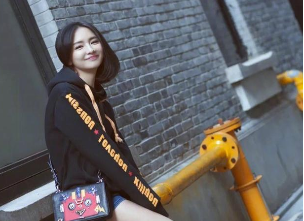 一家三口，Miss最丑[多图]